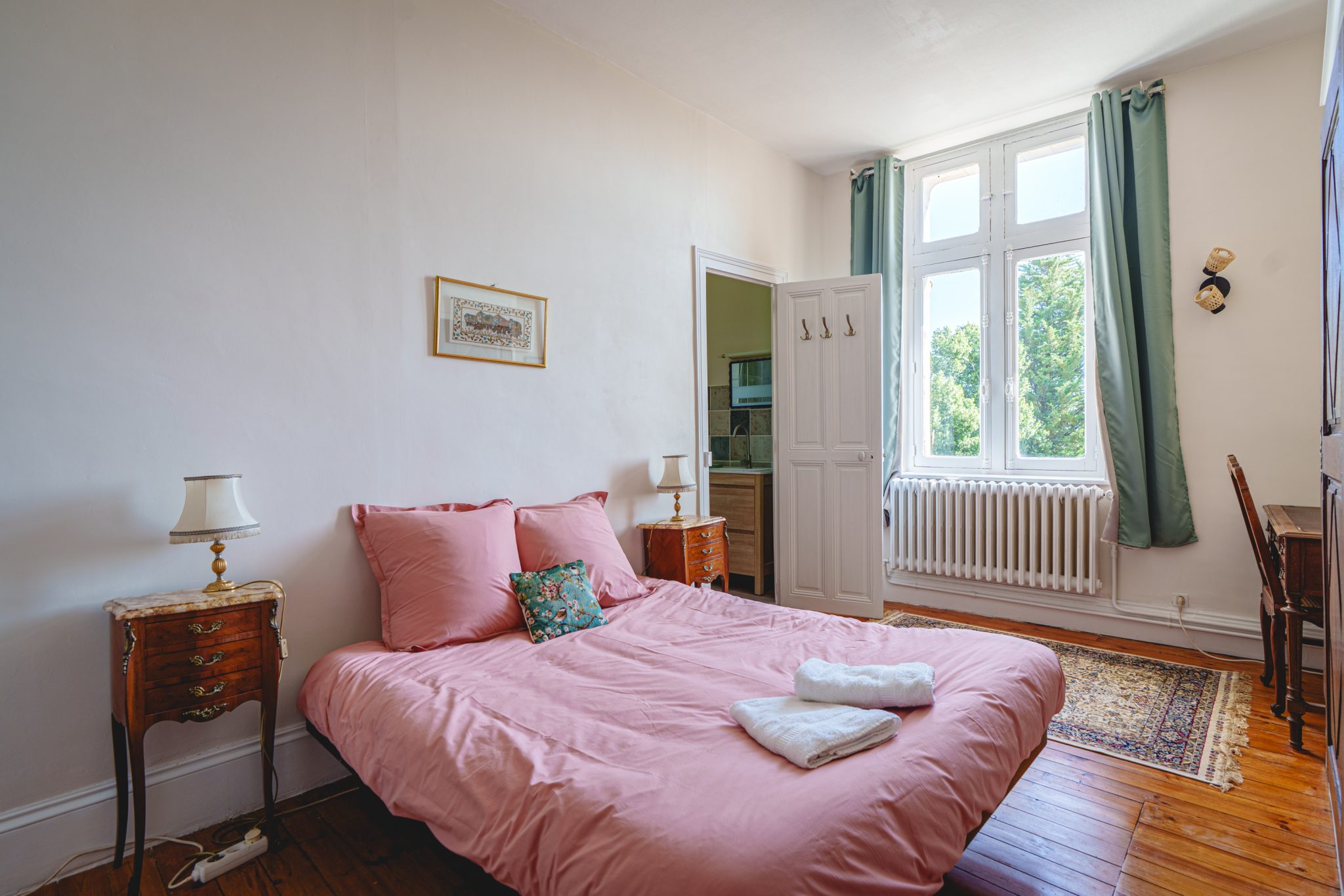 Grands Gite de groupe à Saumur et Angers : chambre avec vue sur la Loire et Saumur
